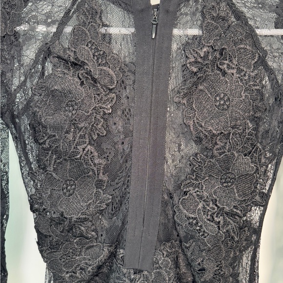 Chic Black Floral Lace Long Sleeve Dress - Picture 3 of 4